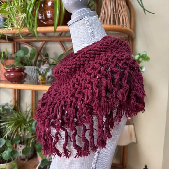 Bundle of 3 American Eagle Crochet Scarves - Picture 4 of 12